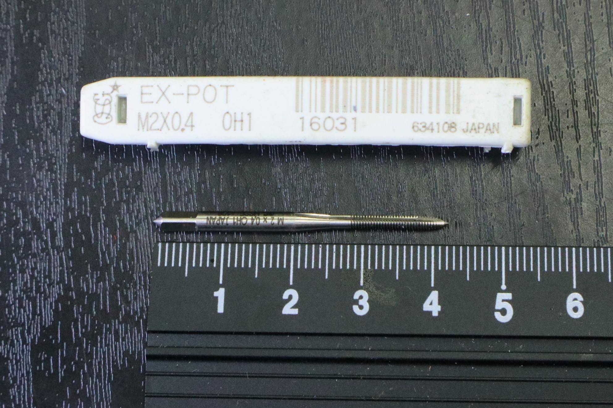 OSG タップ M2×0.4　未使用