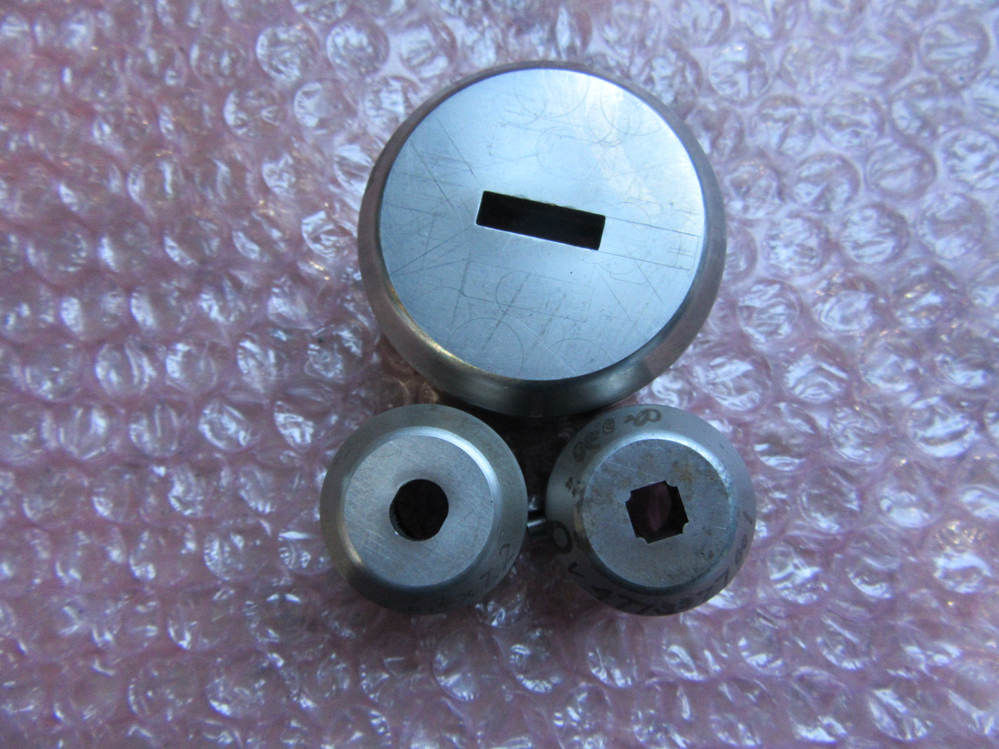 アマダ/AMADA タレパン金型（ダイ）3個 (1)4.40x15.40(2)4773377001(3)6.4x7.2