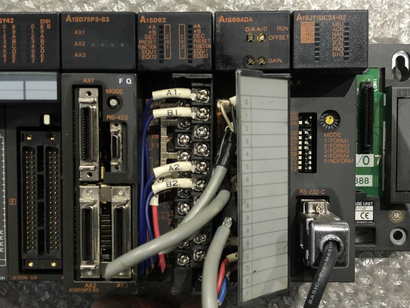 三菱電機/MITSUBISHI 電源ユニット A1S61PN/A2USHCPU-S1/A1SX42/A1SX41/A1SY42/A1SD75P3-S3/A1SD62/A1S66ADA/A1SJ71UC24-R2