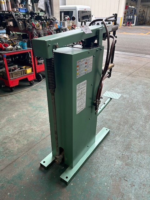 スポット溶接機 パナソニック YR-150SRF 足踏み式スポット溶接機 A106804 スポット溶接機 パナソニック YR-150SRF | 株式会社 小林機械