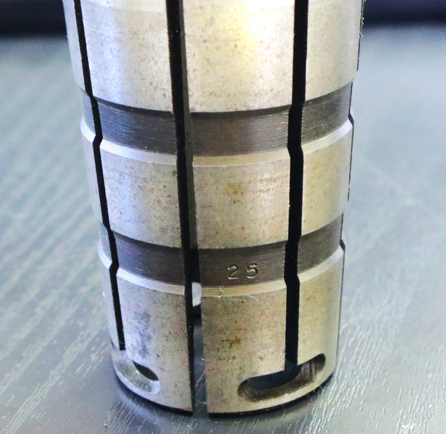 スプリングコレット 25