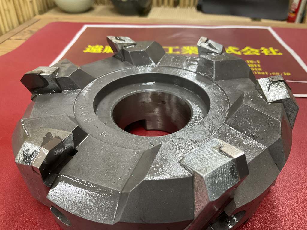 タンガロイ フェイスミル 806-R　6枚刃