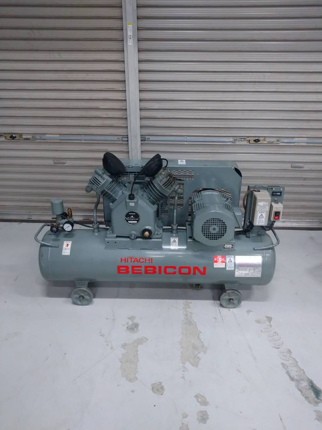 日立産機 2.2kwコンプレッサー 2.2P-9.5VD6