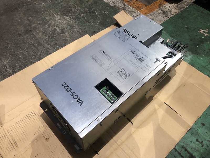 OKUMA VAC5-D22／U1233-0006-001-12 U2.4 Extensive Repair of the Okuma VAC5-D22 Spindle Drive