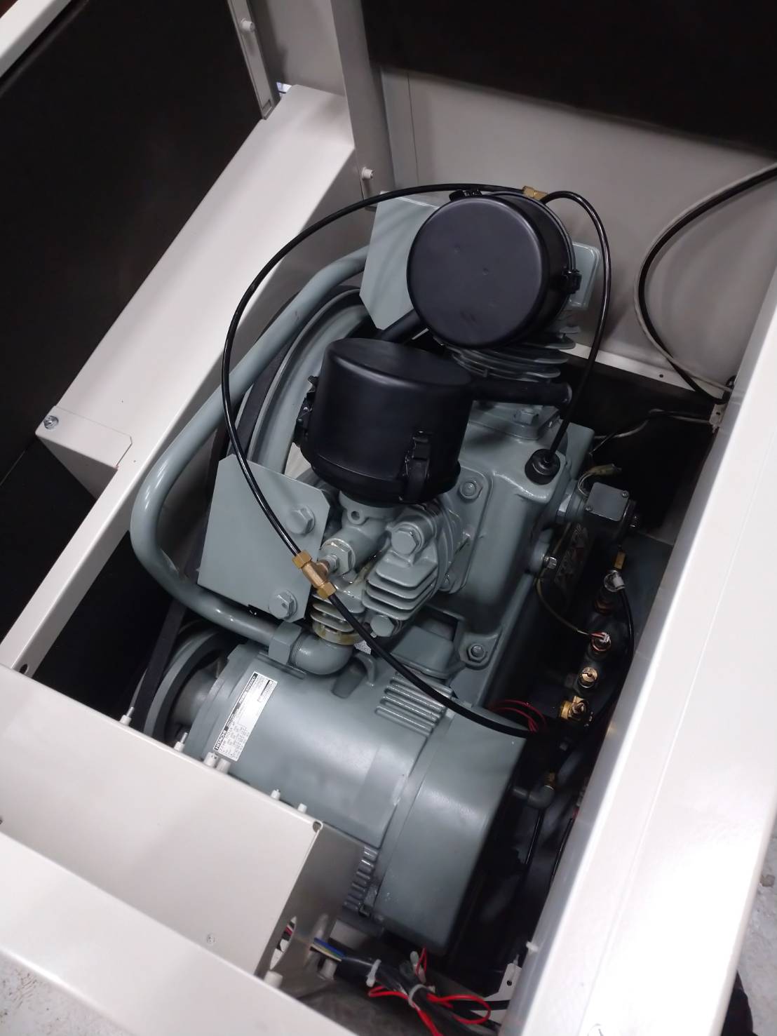 日立産機 2.2kwコンプレッサー PB-2.2MNB6