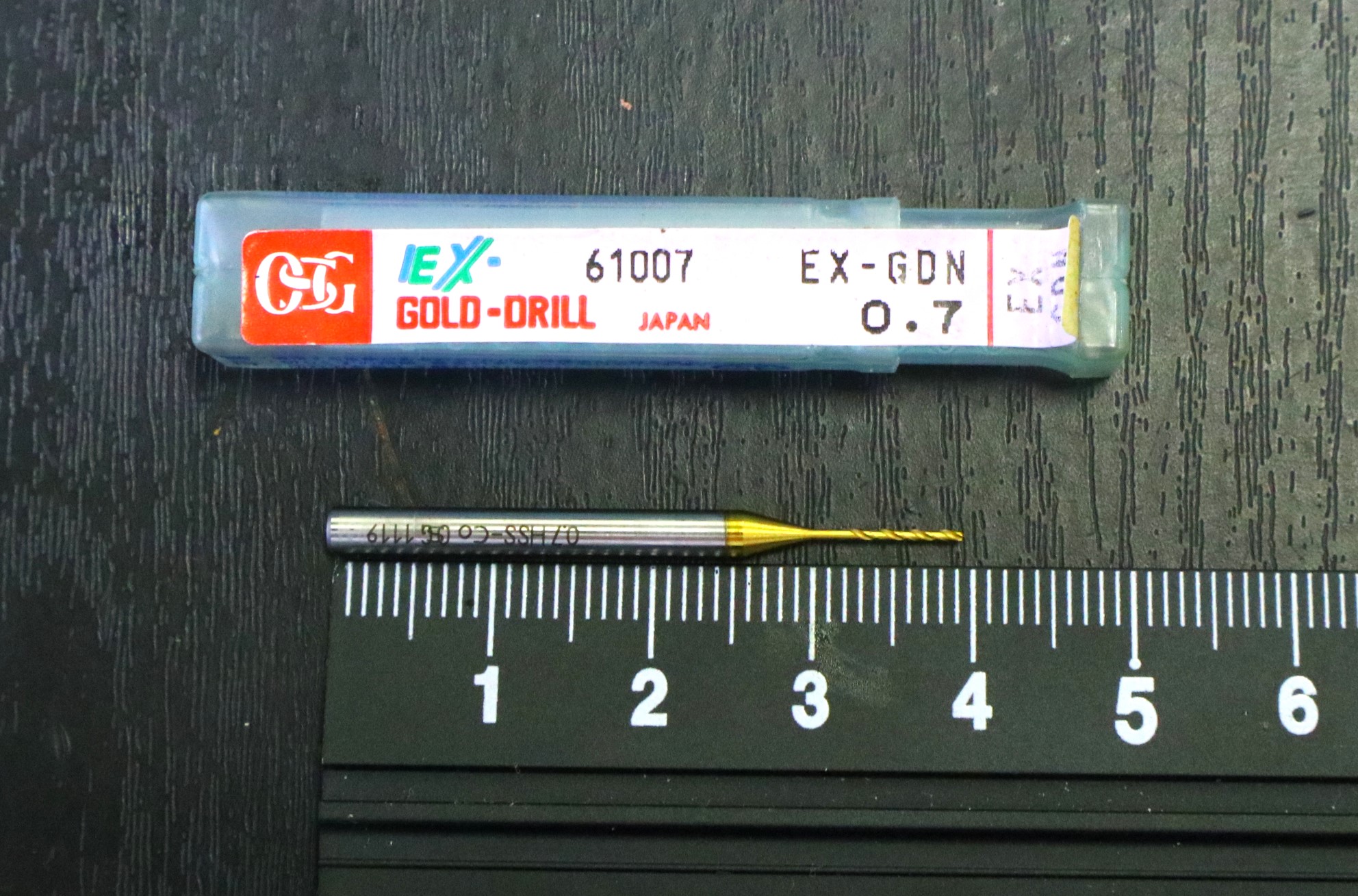 OSG エンドミル EX-GDN  0.7 未使用