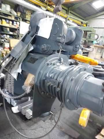 日立産機システム 2.8tホイスト 2.8M-T65-W4