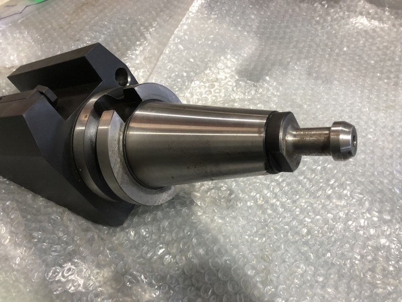 ツールホルダー