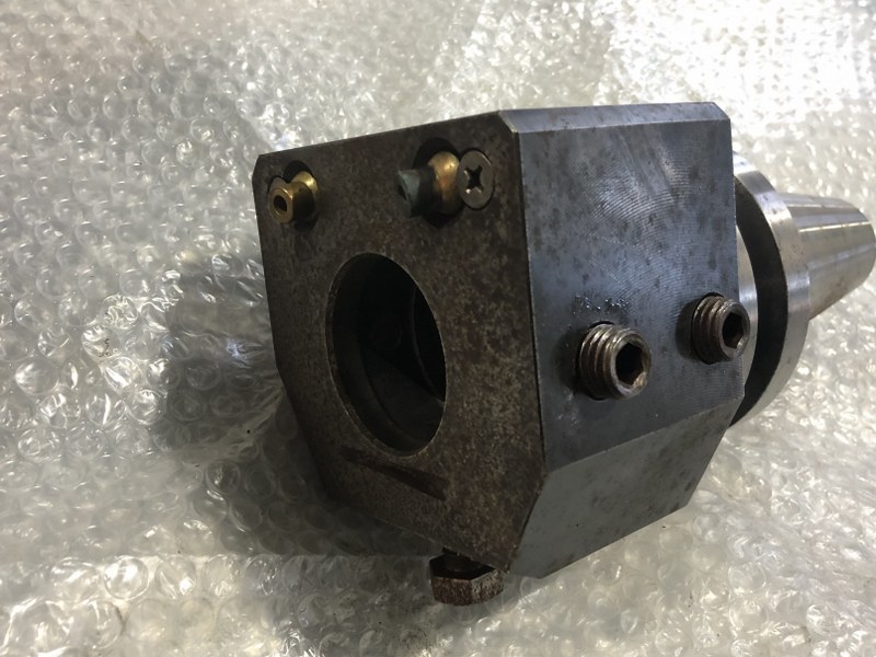 ツールホルダー