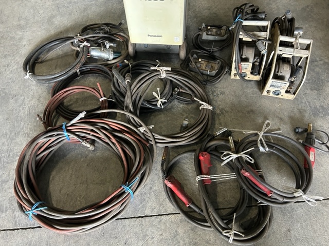 パナソニック 自動・半自動溶接機(炭酸ガス) YD-355K5