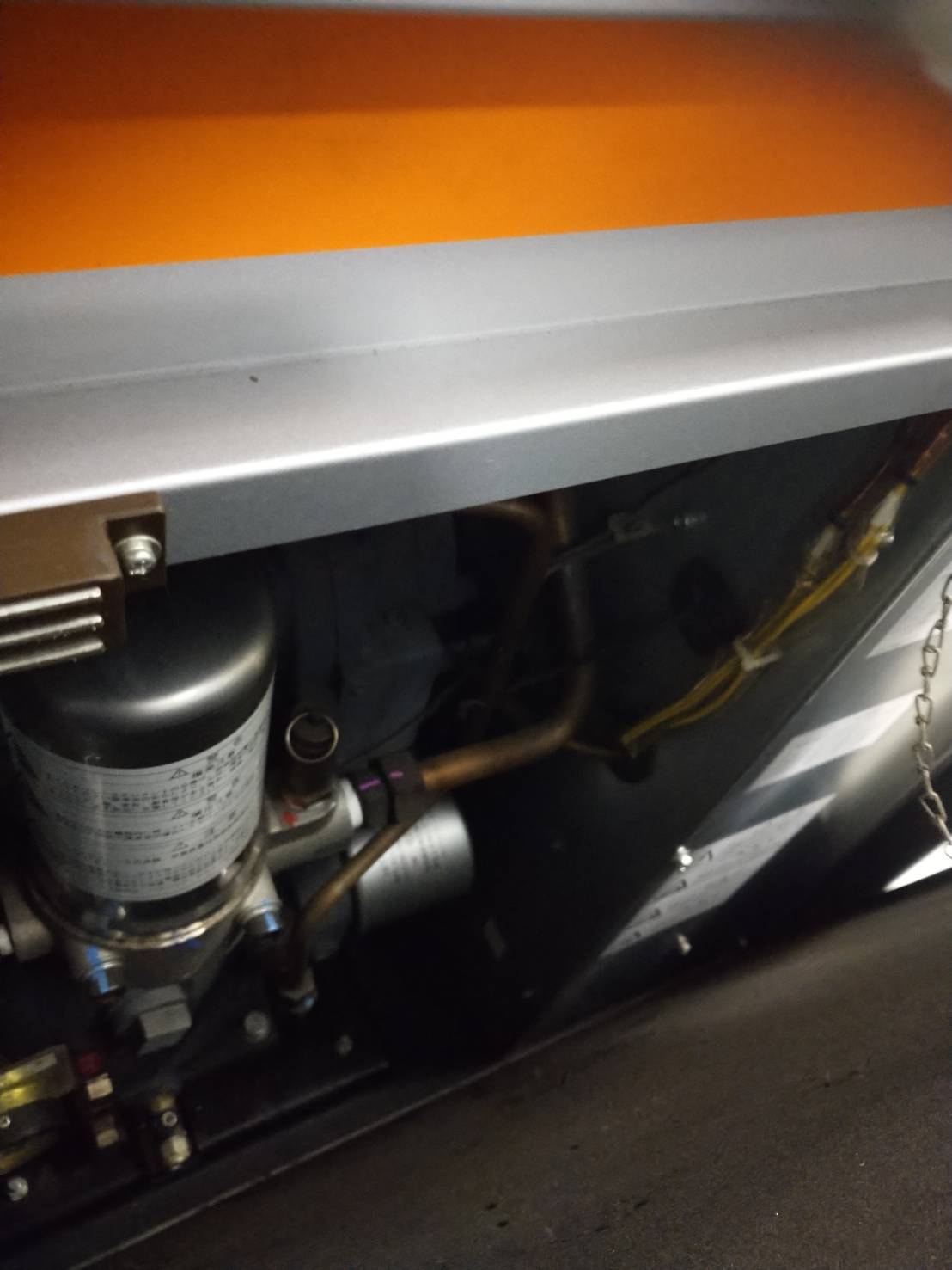 日立産機 7.5KWコンプレッサー OSP-7.5M6AR2