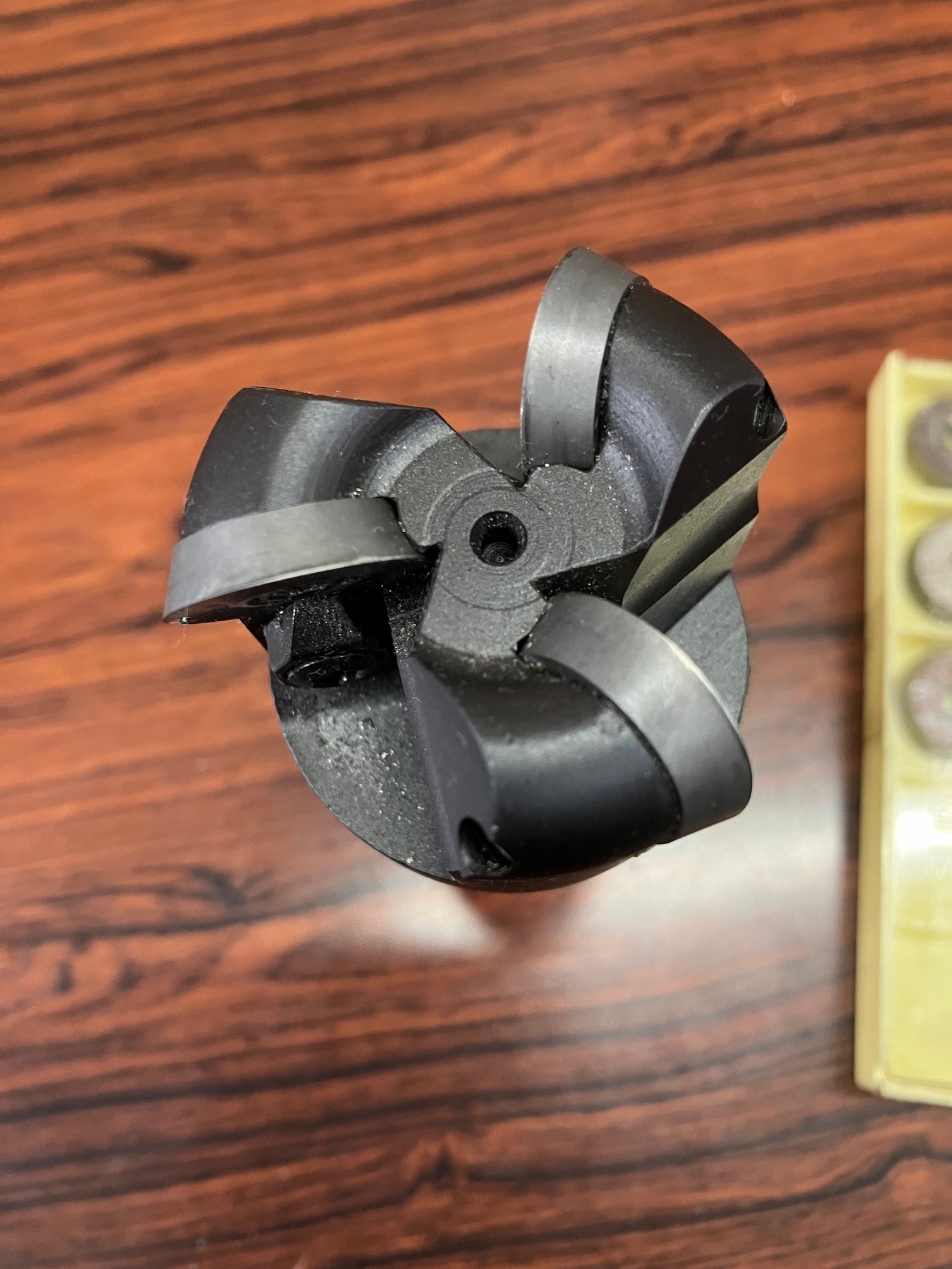 三菱マテリアル フライスカッター BRE20R503S32