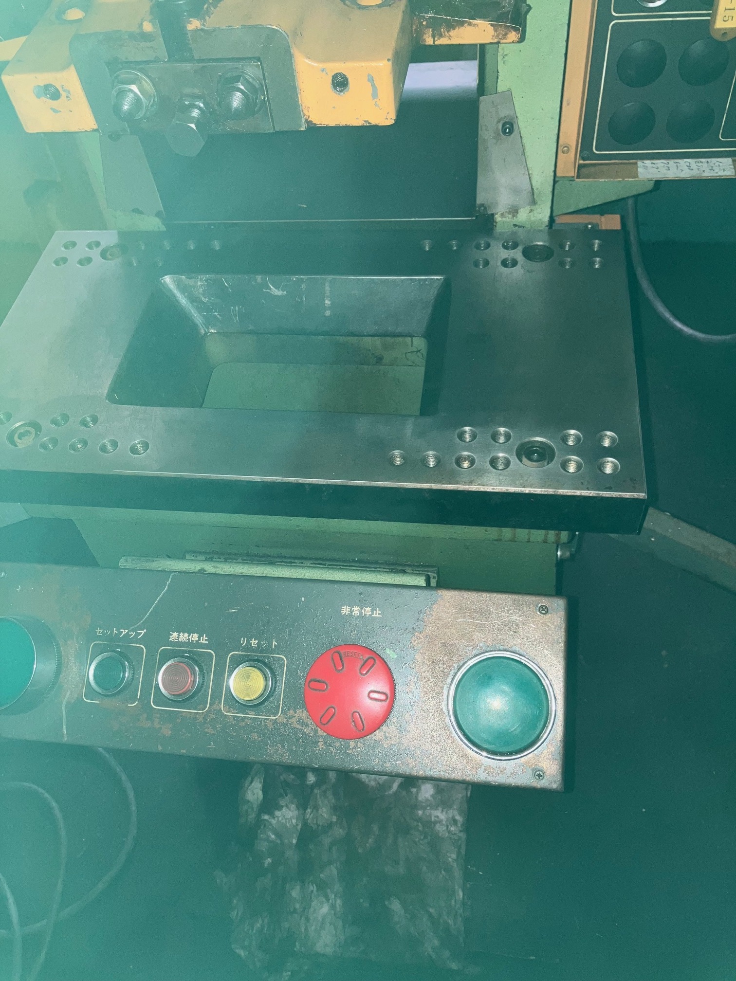 アマダ 15Tプレス TP-15