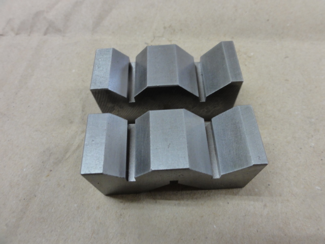 ナベヤ(ERON) Vブロック A型50