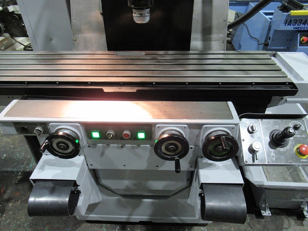 山崎技研 NC立フライス YZ-8CR