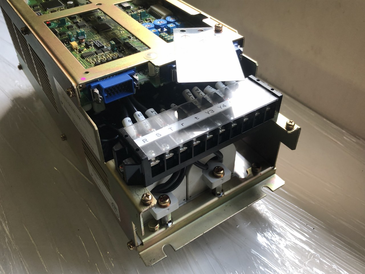 安川電機 YASKAWA ELECTRIC サーボパック SERVOPACK CACR-SR05SF1AFB