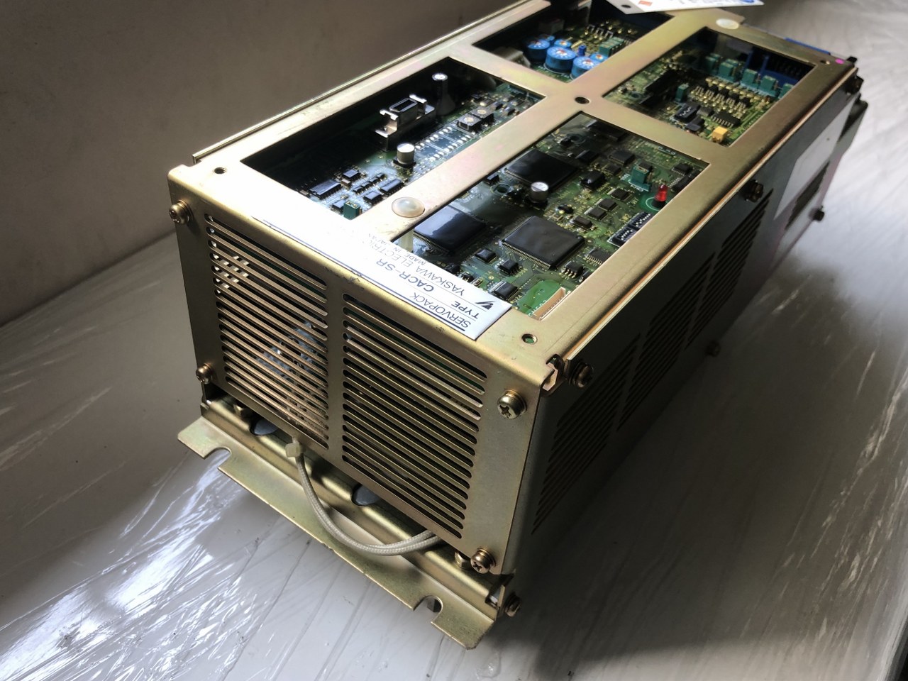 安川電機 YASKAWA ELECTRIC サーボパック SERVOPACK CACR-SR05SF1AFB