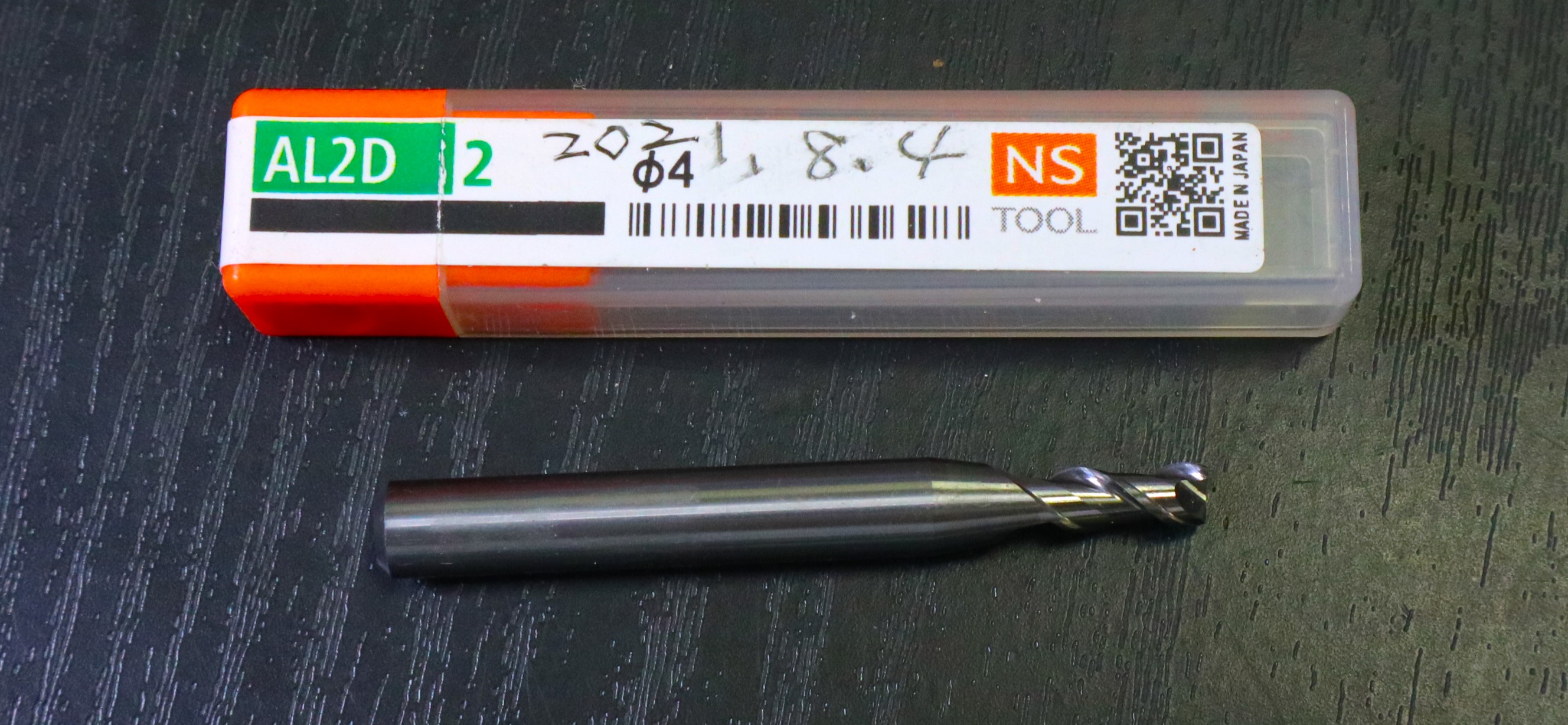 日進工具 エンドミル AL2D 2 Φ4　未使用