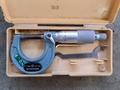 ミツトヨ 外側マイクロメーター M110-25