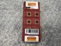 サンドビック チップ 新品 880-060406H-C-LM 1044