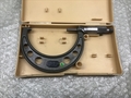 ミツトヨ 外側マイクロメーター OM-100(103-140)