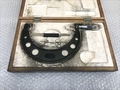 ミツトヨ 外側マイクロメーター OM-175(103-143)