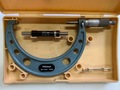 ミツトヨ マイクロメーター OM-125