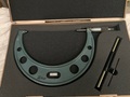 ミツトヨ マイクロメーター OM175