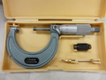 MITUTOYO｜ミツトヨ 外側マイクロメーター M110-50