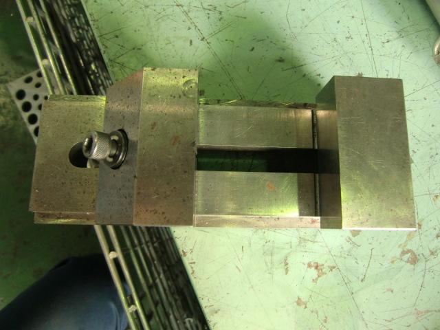 パンチ工業 精密バイス