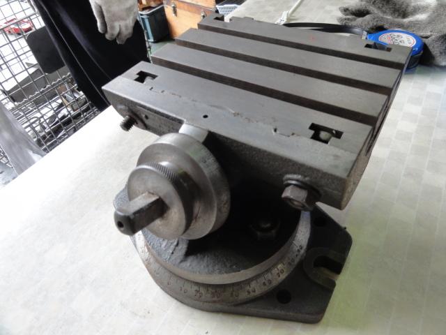 NEWS｜大和工機 傾斜角テーブル
