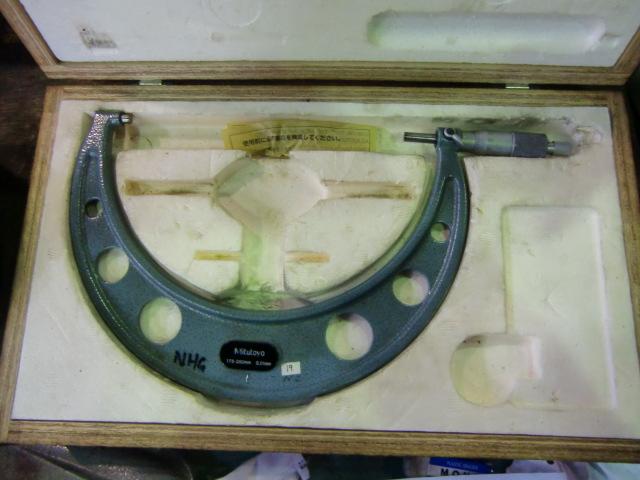 MITUTOYO｜ミツトヨ 外側マイクロメーター OM-200