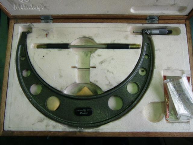 MITUTOYO｜ミツトヨ 外側マイクロメーター OM-300