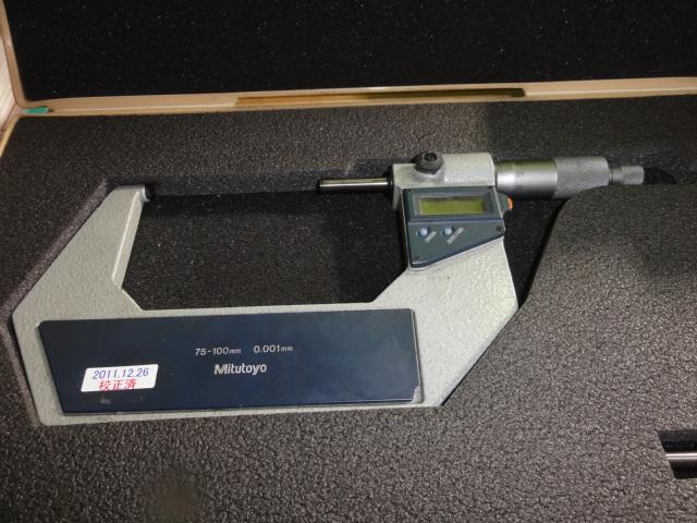 MITUTOYO｜ミツトヨ デジタル外側マイクロメーター MDC-100M