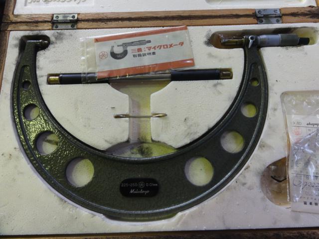 MITUTOYO｜ミツトヨ 外側マイクロメーター OM-250