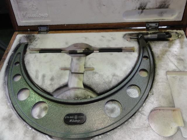 MITUTOYO｜ミツトヨ 外側マイクロメーター OM-300