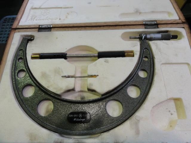 MITUTOYO｜ミツトヨ 外側マイクロメーター OM-250