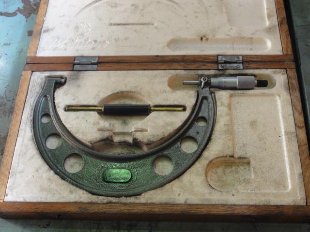 MITUTOYO｜ミツトヨ 外側マイクロメーター OM-175