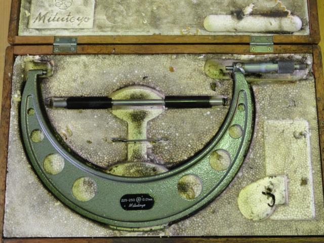 MITUTOYO｜ミツトヨ 外側マイクロメーター OM-250