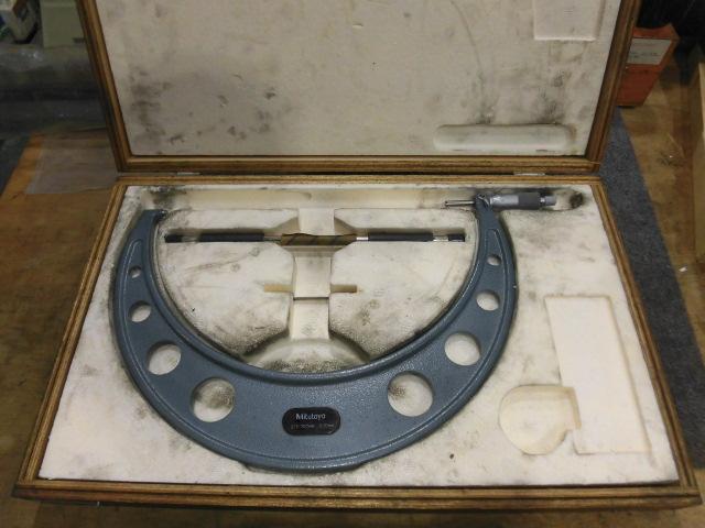 MITUTOYO｜ミツトヨ 外側マイクロメーター OM-300