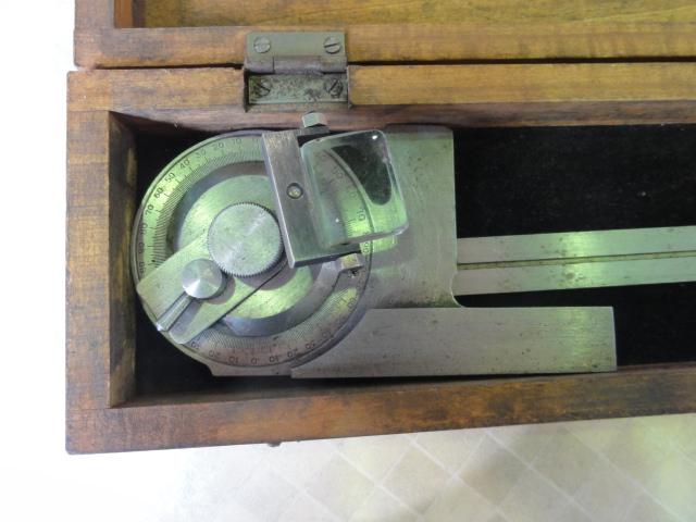 プロトラクター