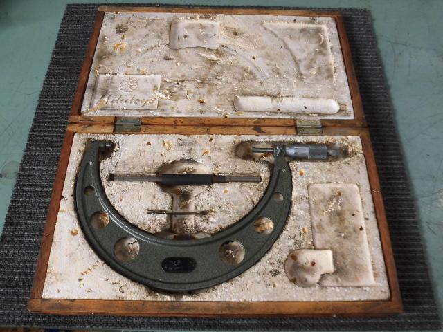 MITUTOYO｜ミツトヨ 外側マイクロメーター OM-200