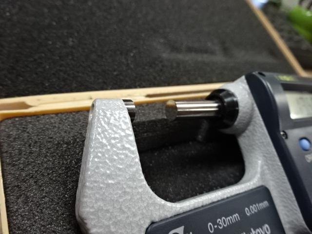 MITUTOYO｜ミツトヨ デジタル外側マイクロメーター MDQ-30