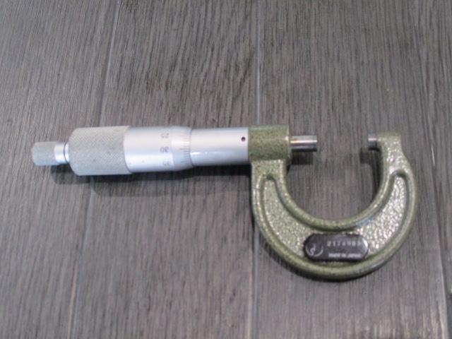 MITUTOYO｜ミツトヨ 外側マイクロメーター M110-25