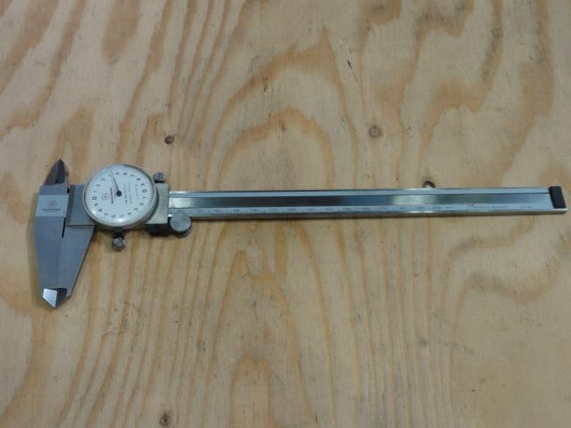 MITUTOYO｜ミツトヨ ダイヤルノギス D-20T