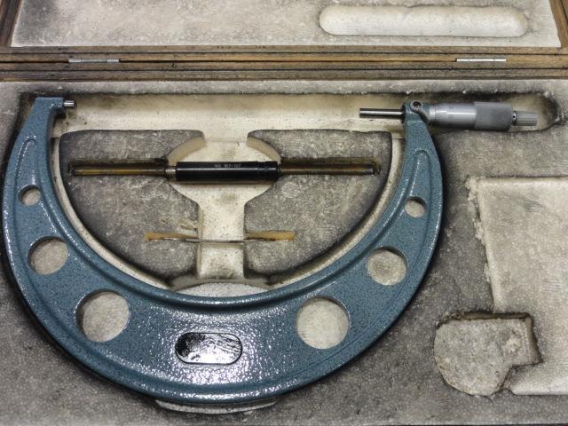 MITUTOYO｜ミツトヨ 外側マイクロメーター OM-200