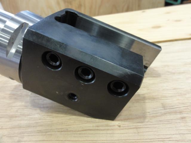 Tungaloy｜タンガロイ 外径ねじ切り加工用アダプター C6ASHR251