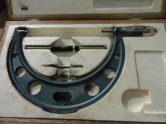 MITUTOYO｜ミツトヨ 外側マイクロメーター OM-200