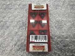 サンドビック チップ 新品 TCMT16T308-PM 4235