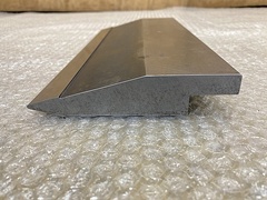 アマダ 金型